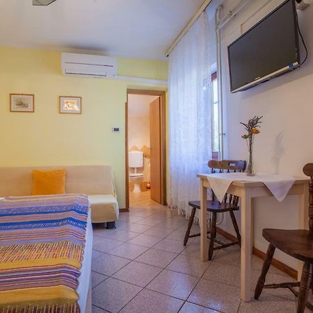 Rooms Ester Đảo Đảo Cres Ngoại thất bức ảnh