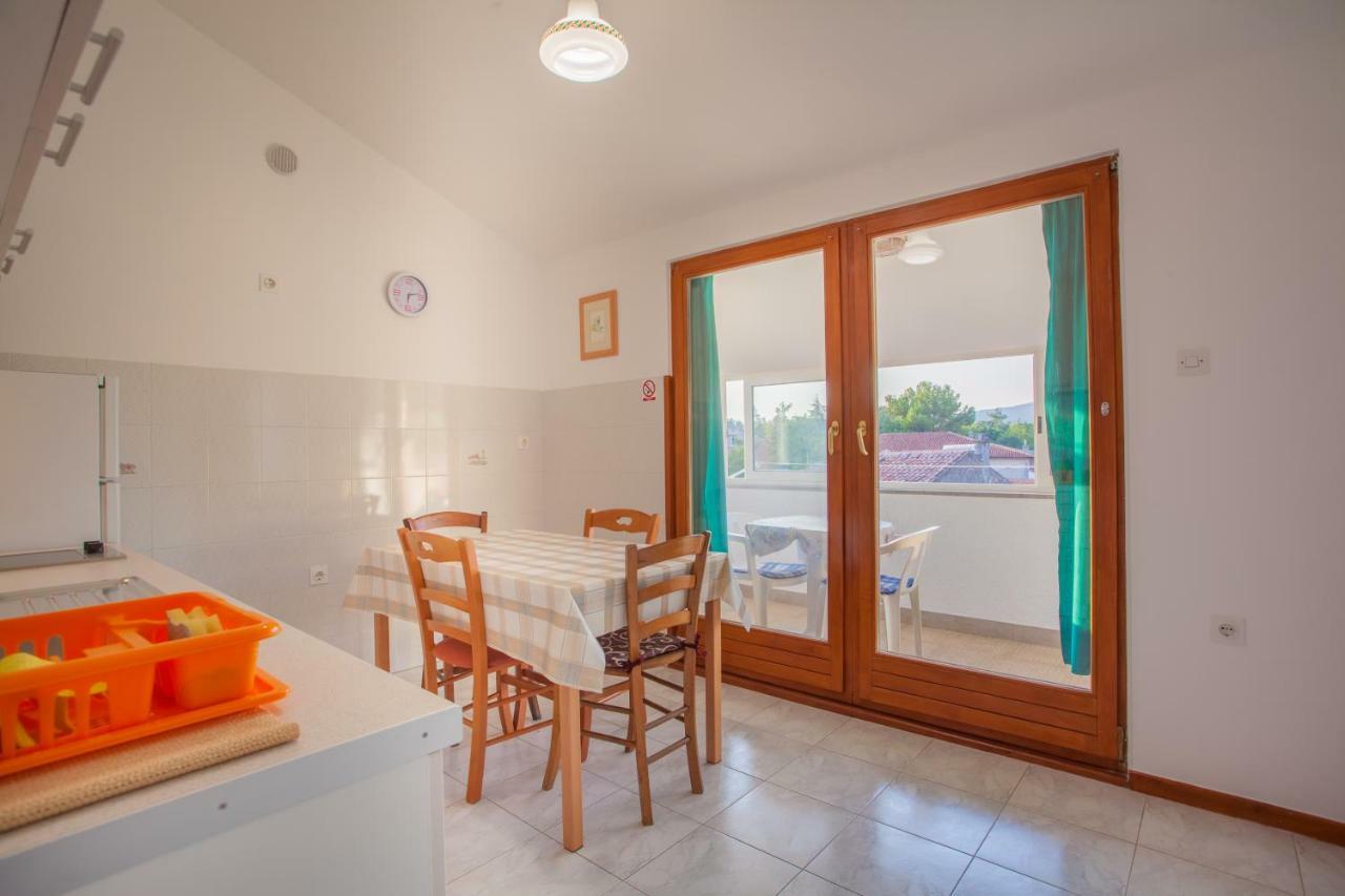 Rooms Ester Đảo Đảo Cres Ngoại thất bức ảnh